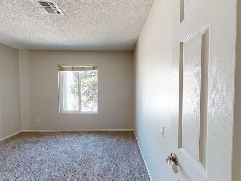 27 Seventy Five Mesa Verde — Photo 263