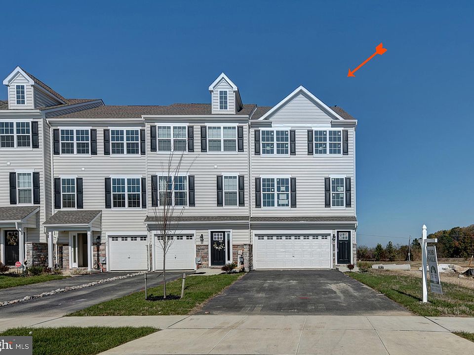 1st image of 1423 Carrick Ct Lot 33