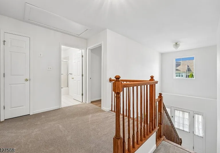 1 Leigh Rd — Photo 32