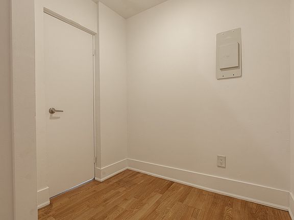 5th image of 56 Maitland St #50016B-112