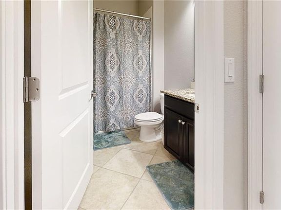 4th image of 4386 Shrewbury Pl