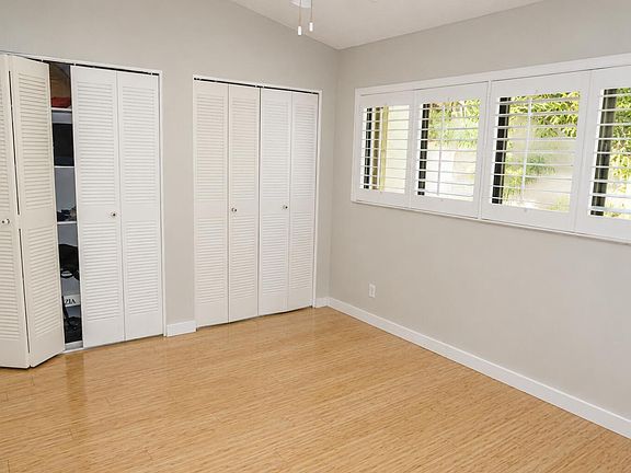 5th image of 3062 S Oakland Forest Drive #203