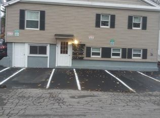 52 Lawrence St APT 1, Clinton, MA 01510