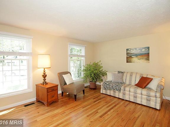 2nd image of 5722 Oak Fern Ct