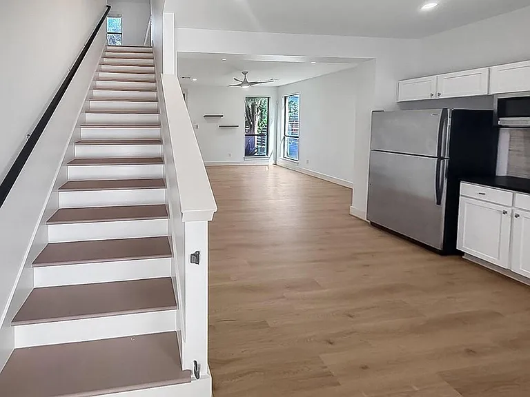4120 Valley View Rd #A — Photo 11
