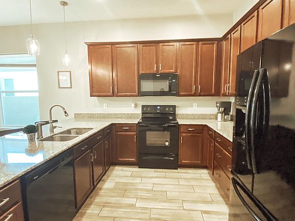5th image of 20630 W Nelson Pl