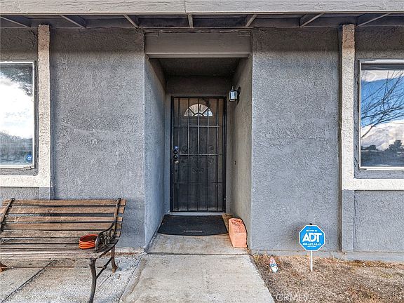 3rd image of 9890 Solano Rd