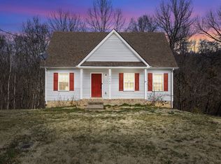2627 Elkmont Dr, Clarksville, TN 37040