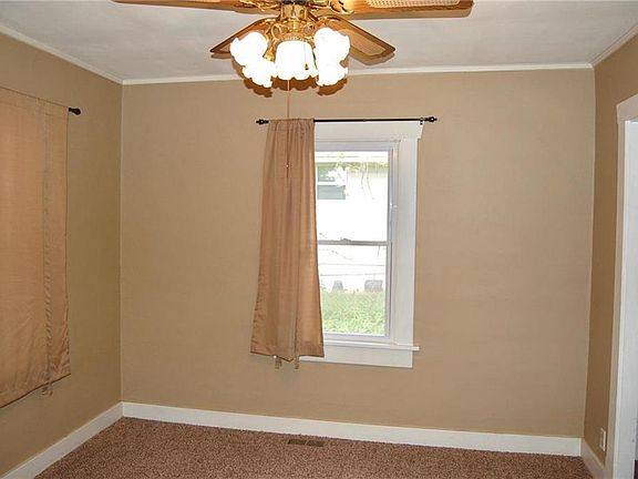 5th image of 155 Cornell Ave