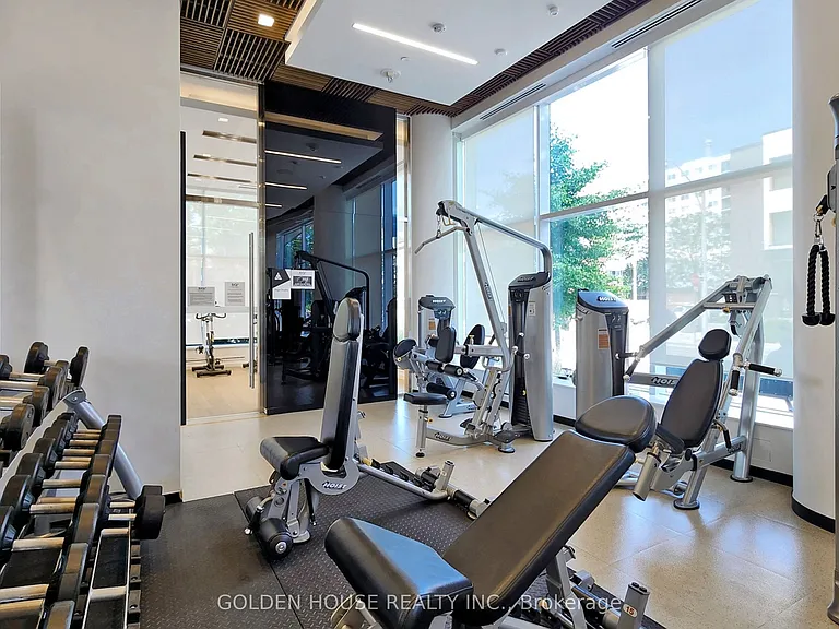 80 Vanauley St #16 — Photo 11