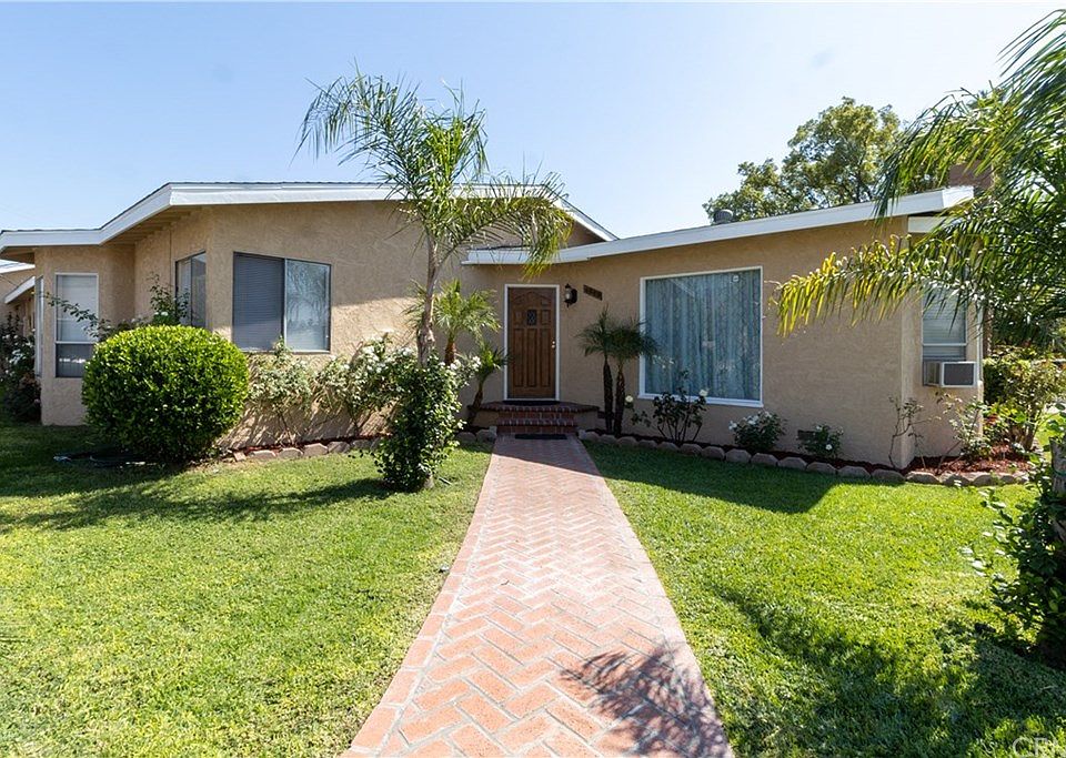 1st image of 6907 Dwight Way