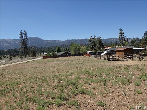 2nd image of 0 Mahogany Pl