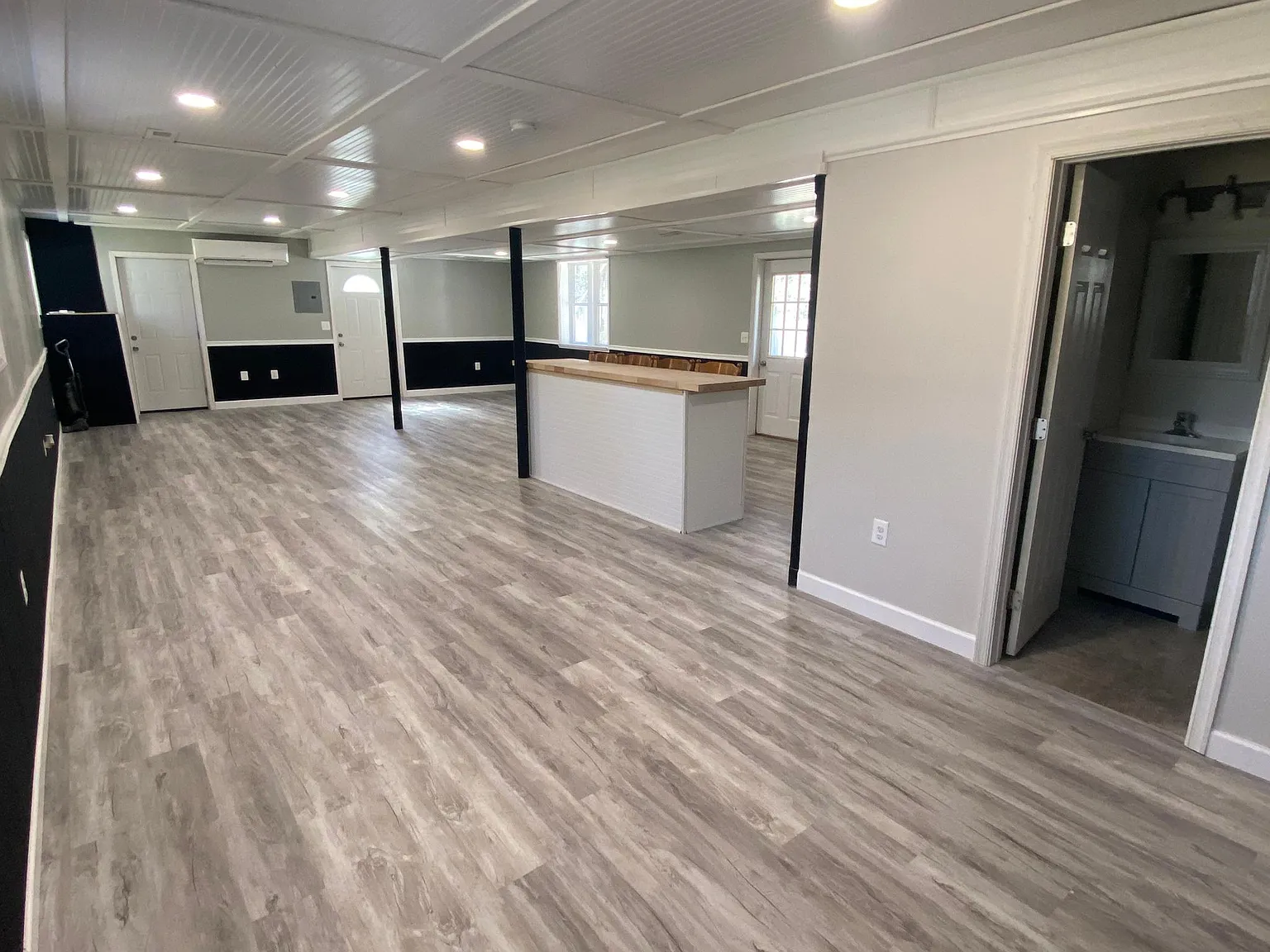 1 bed, 1250 sqft, $1,100 — Photo 3