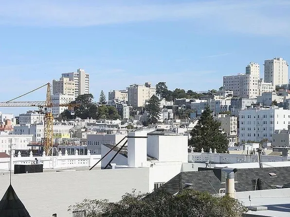 1740 Broadway St #304, San Francisco, CA 94109