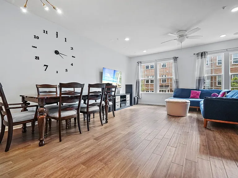 106 Truman Dr — Photo 10