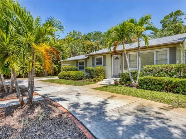1617 Siesta Dr, Sarasota, FL 34239