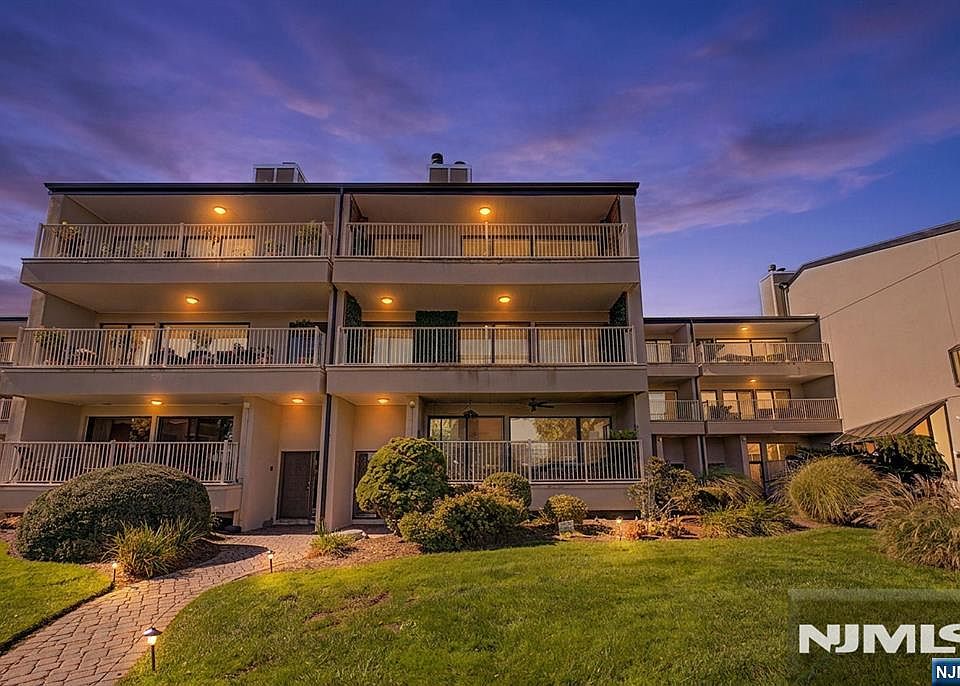 1st image of 1225 River Road #7D