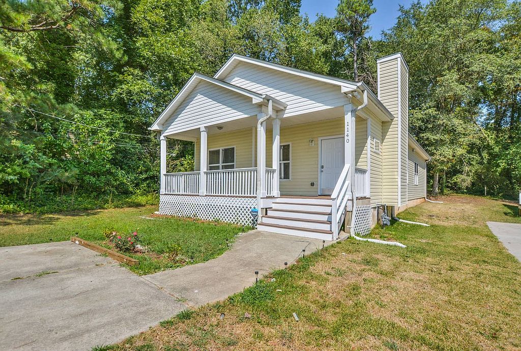 1140 Moreland Dr SE - Property Image