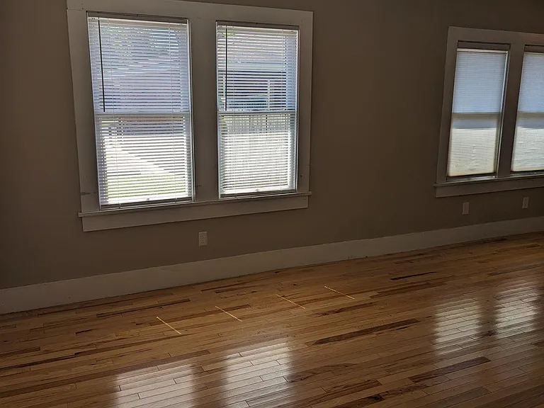 330 General Mouton Ave — Photo 8