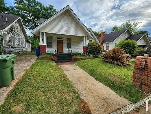 4 bed, 1620 sqft, $1,500 — Photo 1