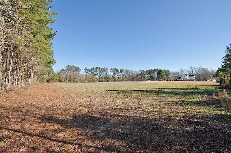 2nd image of 1 Rommie Daniels Rd #2