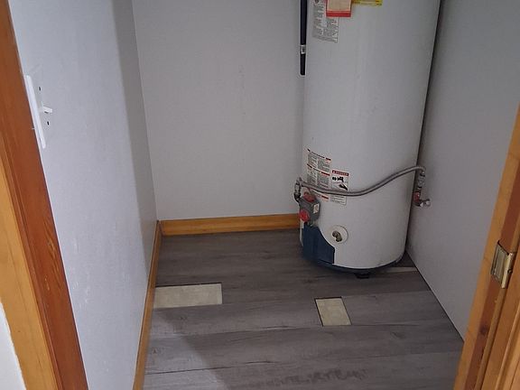 5th image of 2411A College Ave APT A