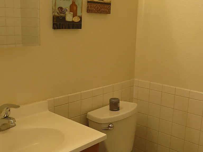 2056 Jackson St — Photo 18