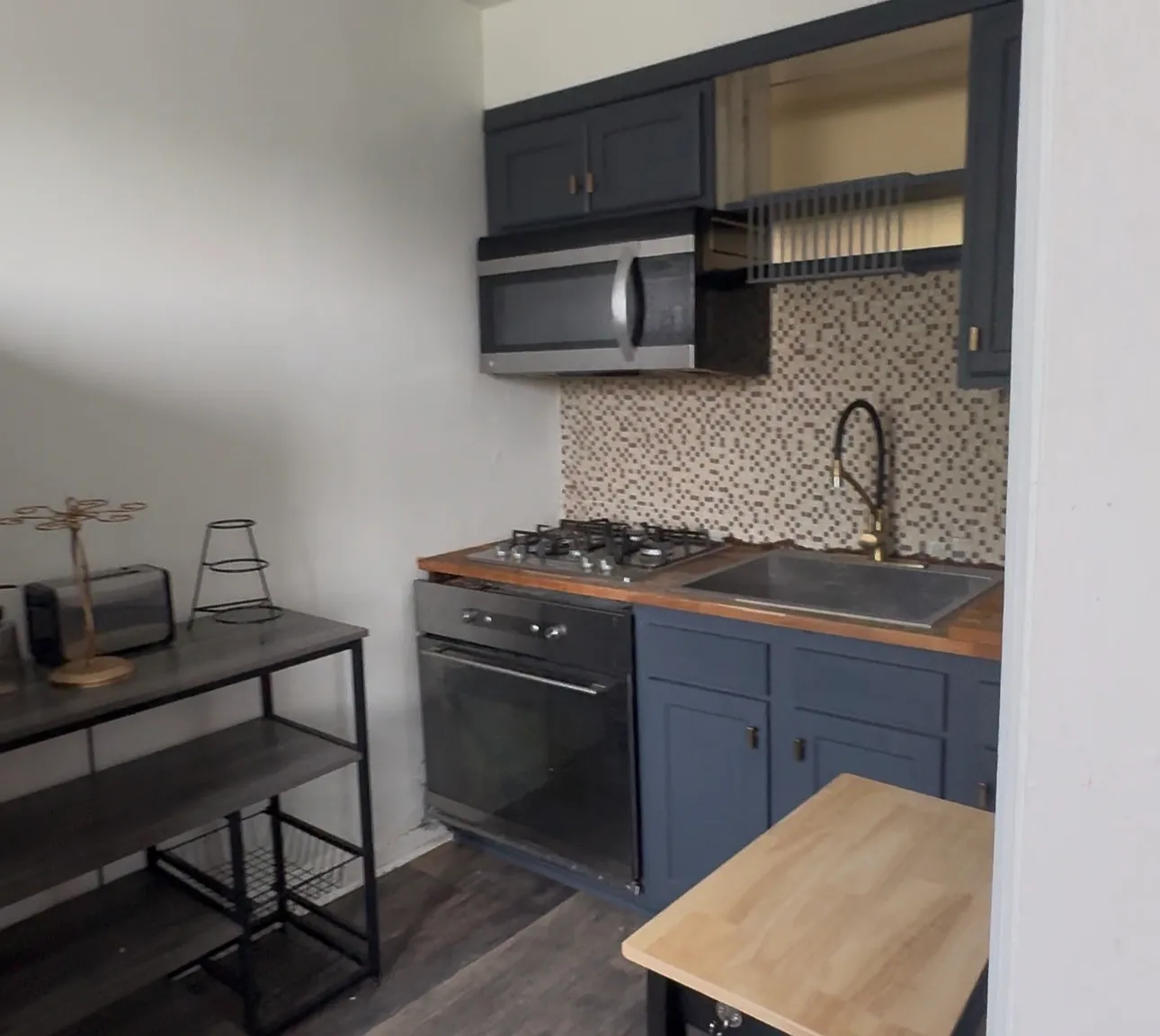 2 bed, 1452 sqft, $1,600 — Photo 4