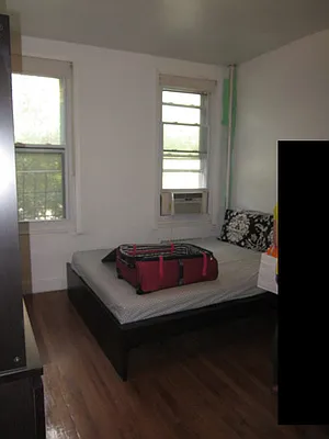 Rented by Nest Seekers International | media 25