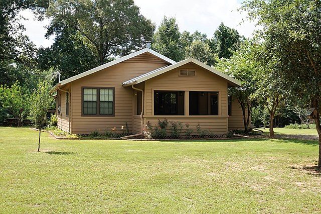 1st image of 1149 County Road 463
