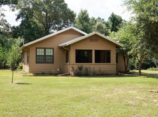 1149 County Road 463, Etoile, TX 75944