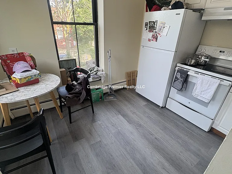 234 Pearl St #1 — Photo 7