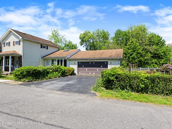 134 Lampman St, Avoca, PA 18641