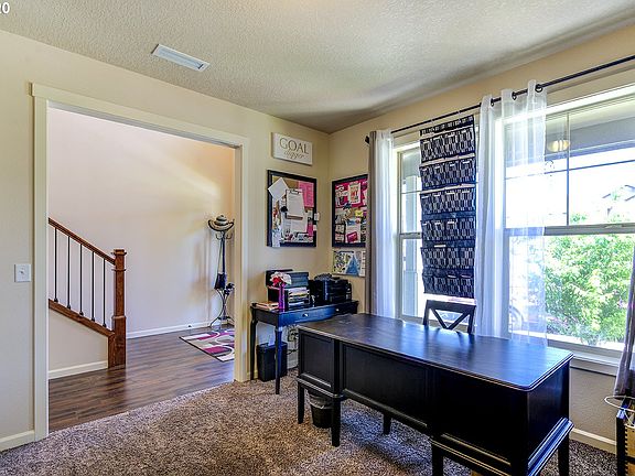 5th image of 10713 NE 88th St