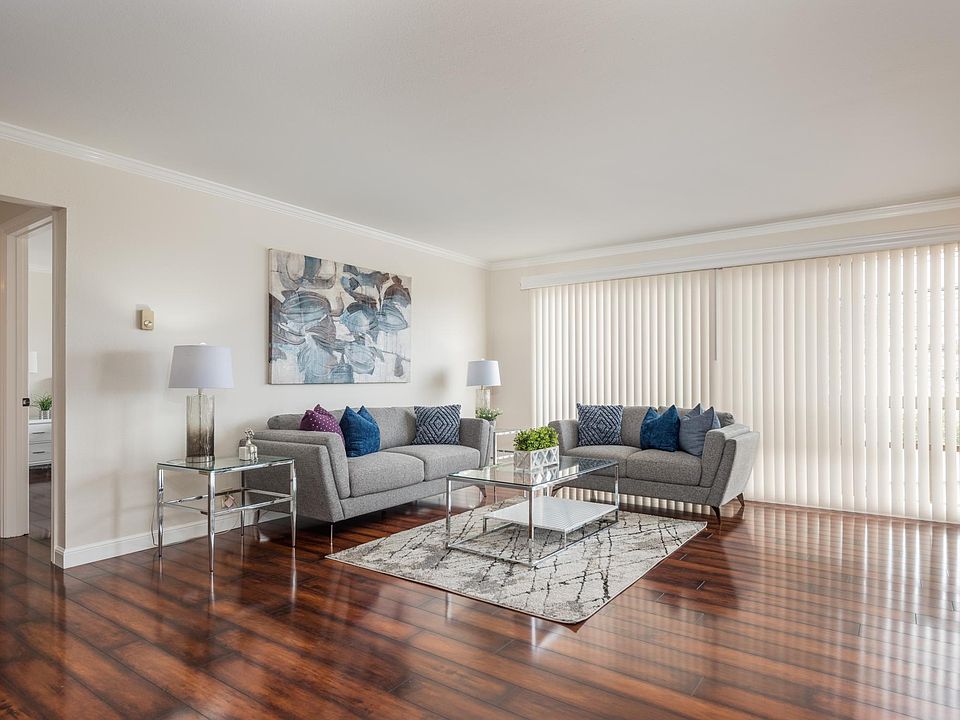 1st image of 428 Miller Ave #7
