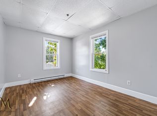 94 Prospect St #2L, Chicopee, MA 01013