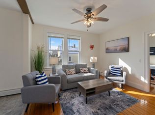 15 Narragansett Ave #B, Newport, RI 02840