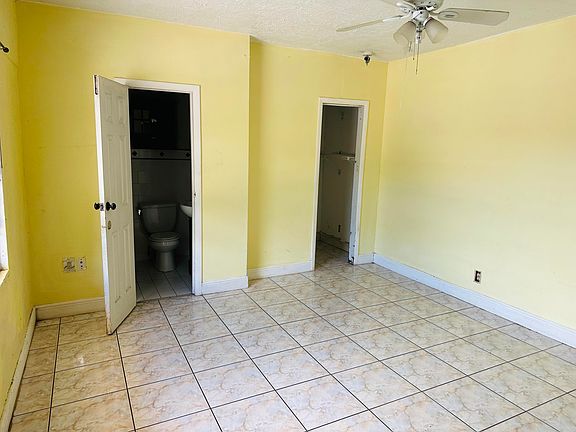 5th image of 3893 Allison Ct