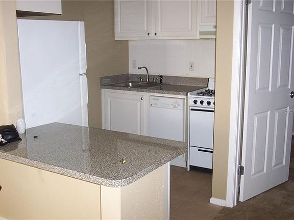 2nd image of 101 Oyster Bay Cir APT 230