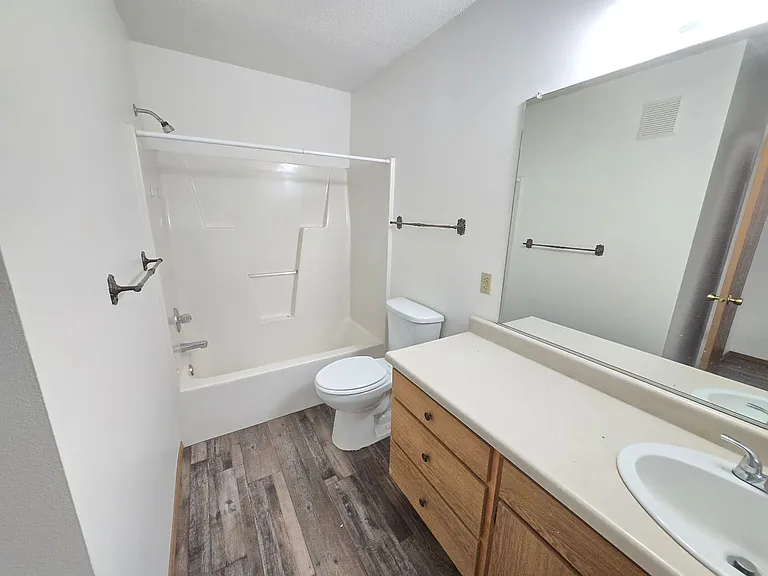 Chapelwood III Apartments — Photo 48