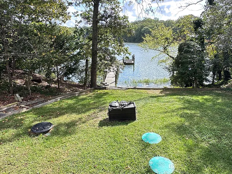 12154 Preston Dr — Photo 27