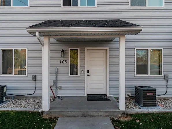 676 E Court St #105, Blackfoot, ID 83221