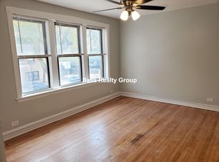7004 N Paulina St #3, Chicago, IL 60626