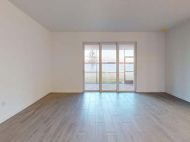 8086 Shore Lake Dr — Photo 18