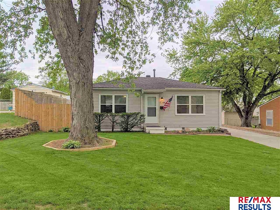 1st image of 7306 S 41st Ave