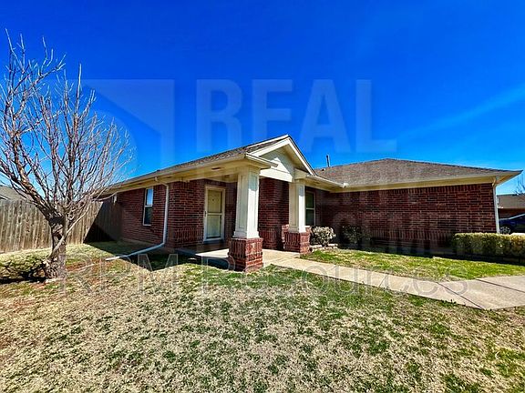 2nd image of 2833 NW 182nd St