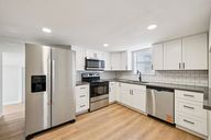 40th St-S0210-013.jpg