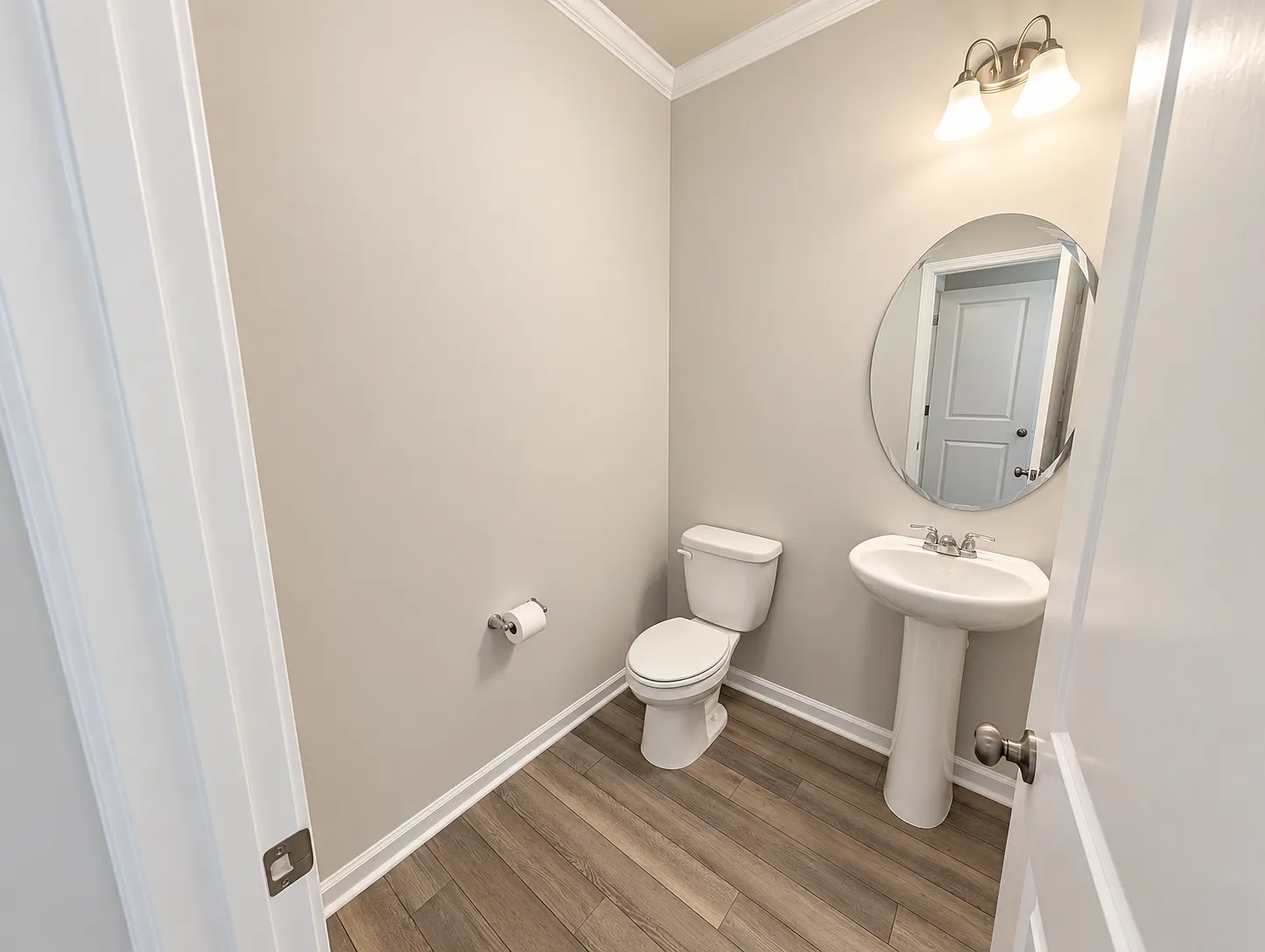 3 bed, 3.5 bath, 1964 sqft, $2,199 — Photo 3