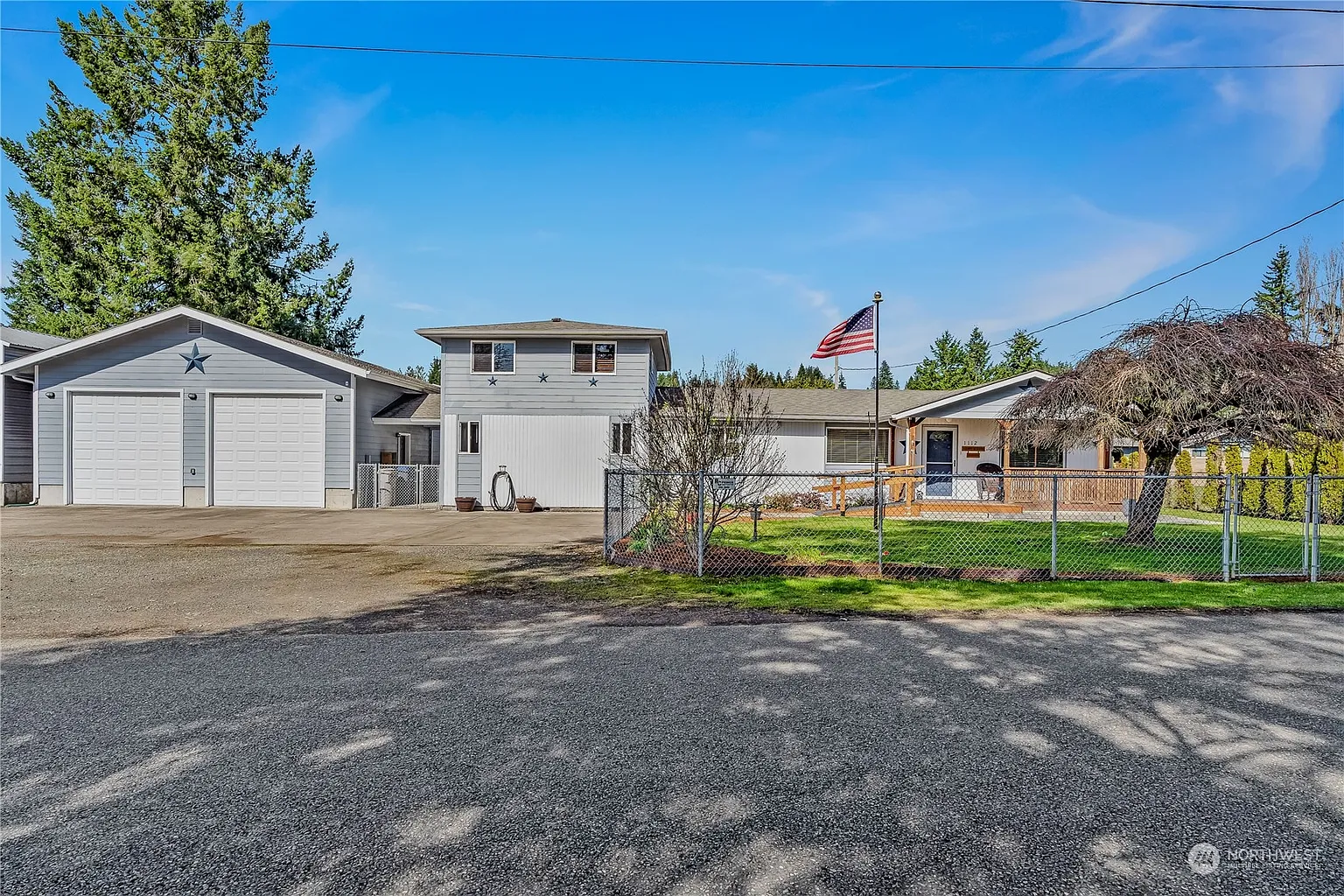 1112 W Martin Street photo 1