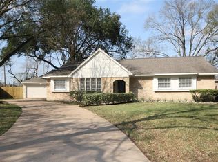 5734 Arbor Vitae Dr, Houston, TX 77092
